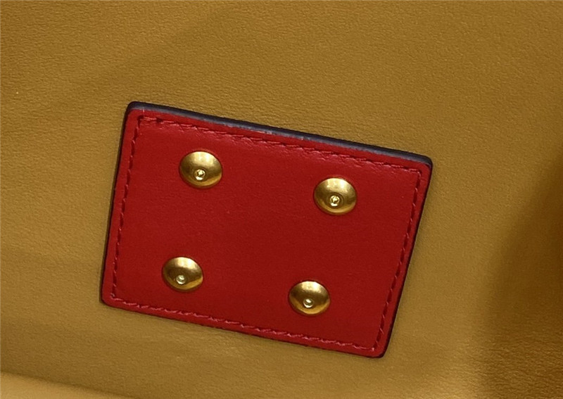 fendi kan u small bag - Image 4
