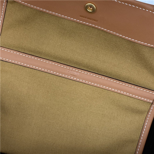 celine medium cabas in triomphe canvas - Image 4