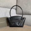 bottega veneta arco mini black