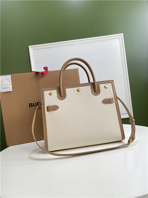 burberry title bag