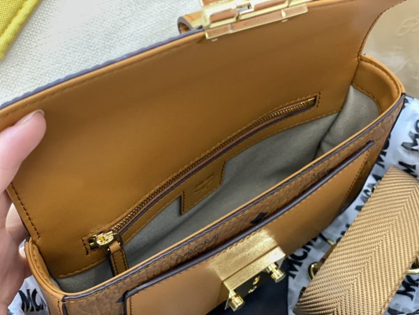 ??? ?? M????? V?????? New Messenger Bag - Image 8