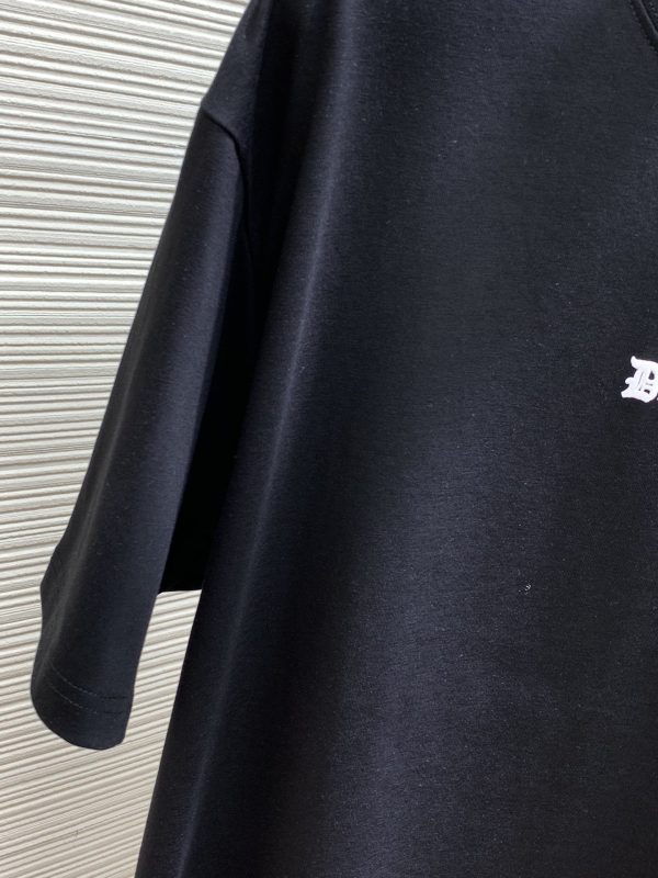 RCTERYX Arc'teryx, 2023 summer AW new product, fashionable and casual luminous ⚠️ short-sleeved T-shirt - Image 6