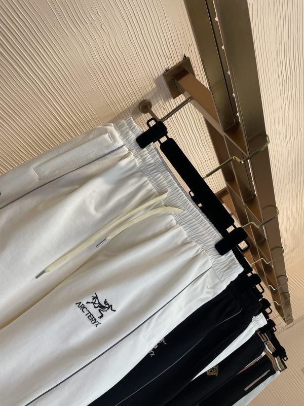 Top quality Arcteryx Archeopteryx 2023 new logo letter embroidery pattern silk cotton light fabric casual shorts Black White M-4XL - Image 6