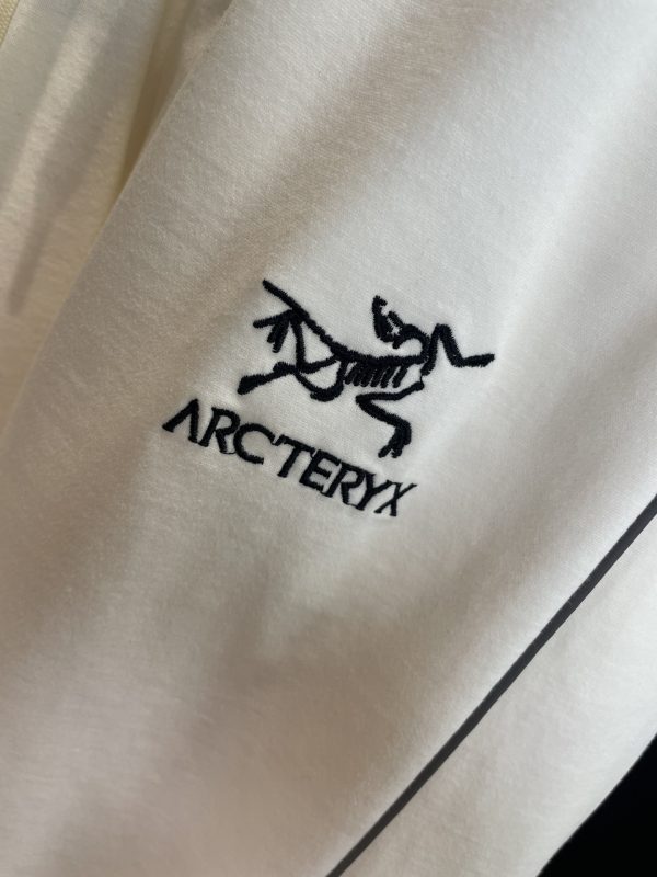 Top quality Arcteryx Archeopteryx 2023 new logo letter embroidery pattern silk cotton light fabric casual shorts Black White M-4XL - Image 8