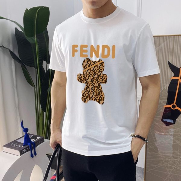 Brand [FENDi] (Fat Gospel) original single men's casual short-sleeved T-shirt, new product for spring and summer 2023, customized top logo craft on the chest