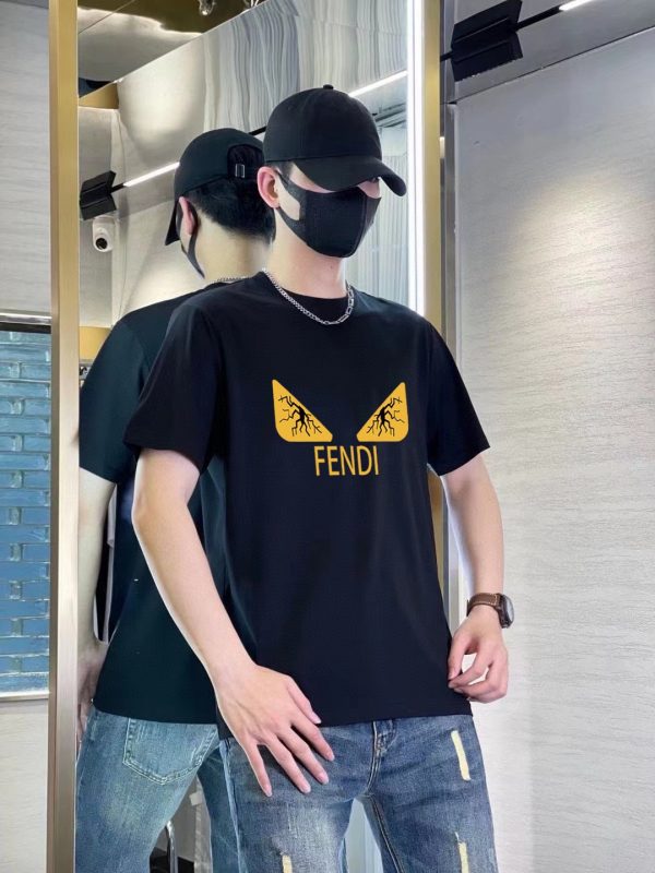 Brand [FENDI] (Fat Gospel) original single men's casual short-sleeved T-shirt, 2023 spring and summer new product, customized top logo craft on the chest - Image 9