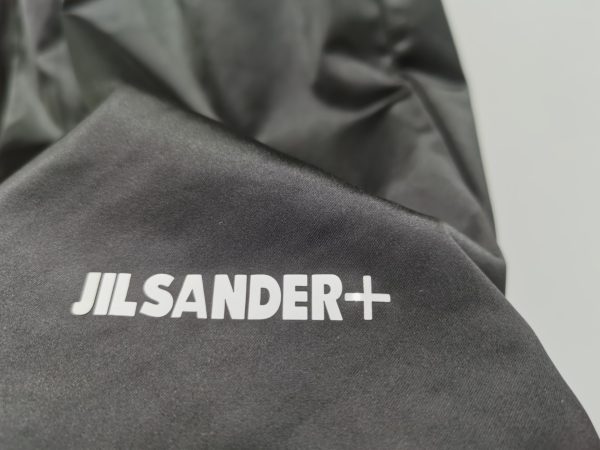 JIL SANDER+ spring and summer new casual shorts, minimalist design, nylon material, zipper pocket, loose version, casual and versatile S-XL - Image 6