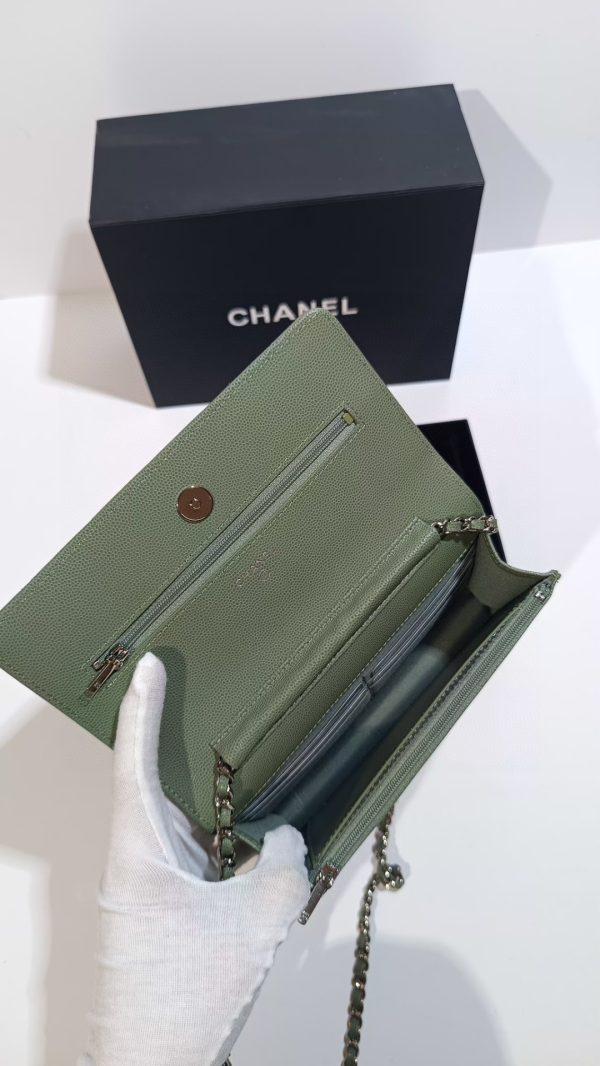 Chanel wallet model 0250 ball grain cowhide D - Image 9