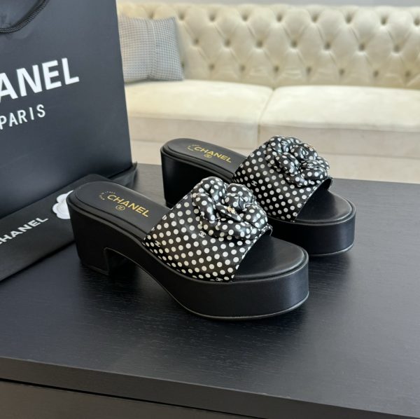 Chanel small fragrance in the ancient text tag double gram flower platform heeled slippers A - Image 3