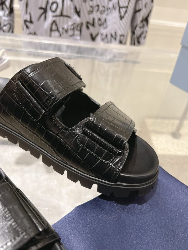 Prada Spring/Summer 2024 New Sandals Double-breasted/Velcro slippers for couples A - Image 8