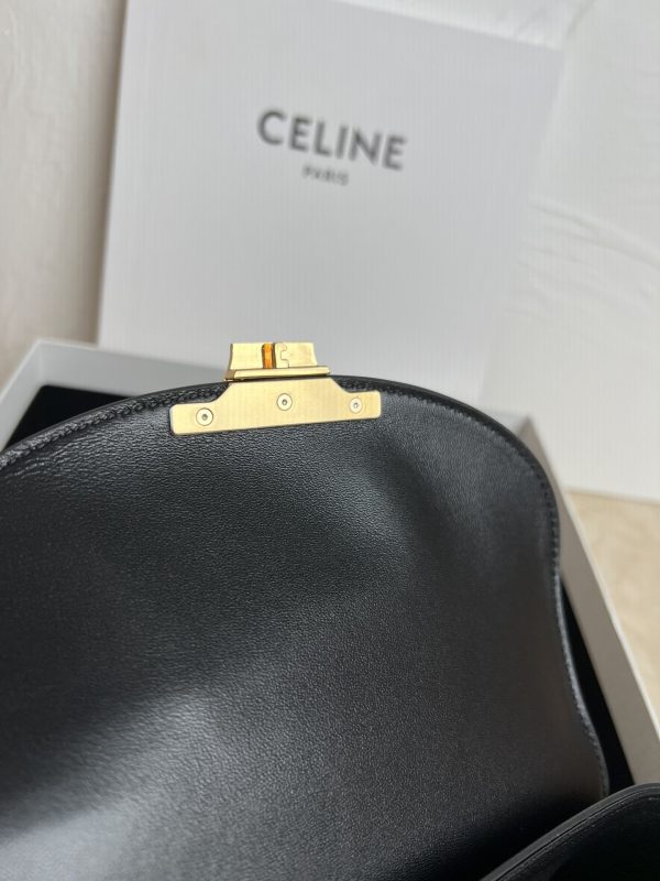 Celine Arc de Triomphe Kelly handbag 118113 patent leather black - Image 4