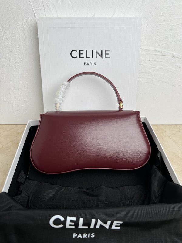 Celine EEN LOLA shiny calf leather handbag red - Image 3