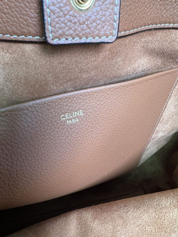CELINE New Product Launch CABAS ANAIS Grained Cow Leather Handbag yellow-brown - Image 8