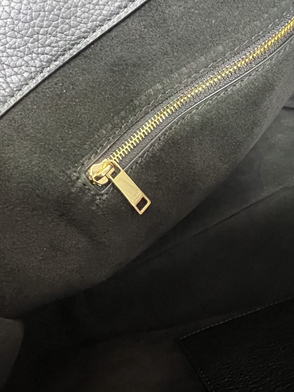 CELINE New Product Launch CABAS ANAIS Grained Cow Leather Handbag B Yellowish brown - Image 4