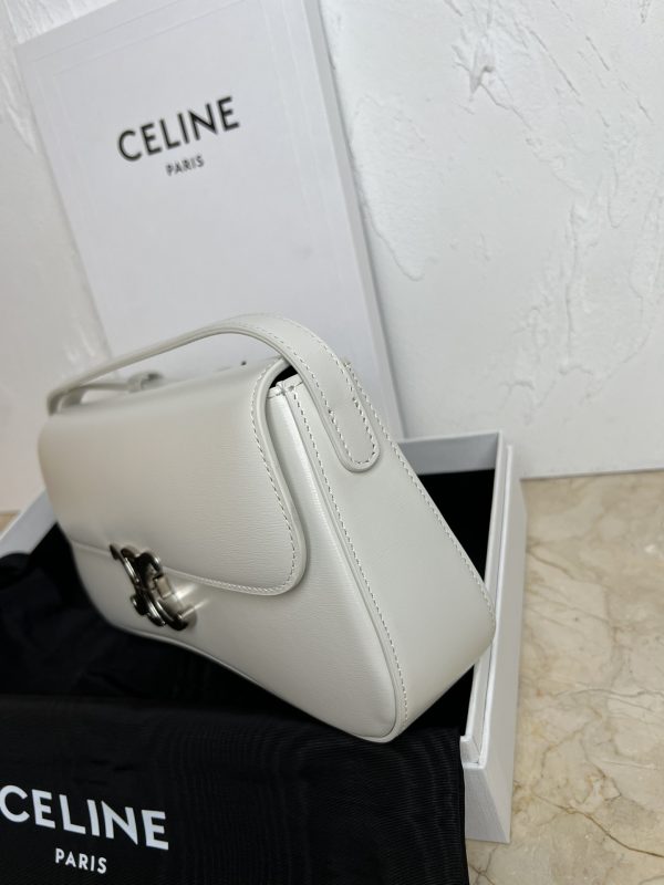 CELINE LOLA Medium Shiny Calfskin Handbag white - Image 3