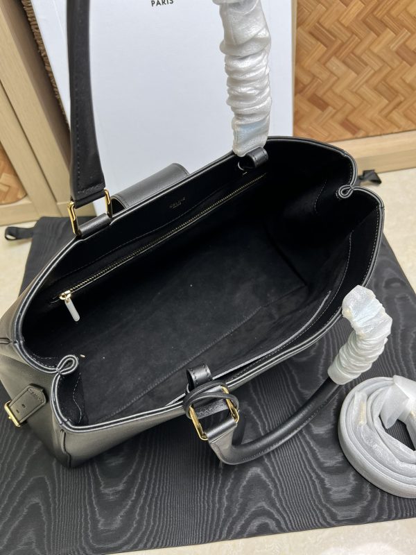 Celine cowhide suede lining gold finish handbag shoulder and crossbody black - Image 8