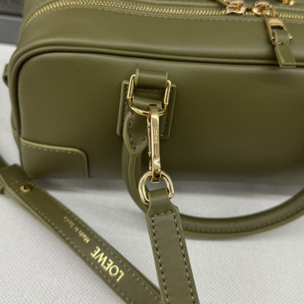 Loewe New Mini Amazona 23 Cropped Bag Bowling Bag C - Image 7