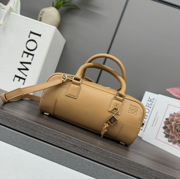 Loewe New Mini Amazona 23 Cropped Bag Bowling Bag E