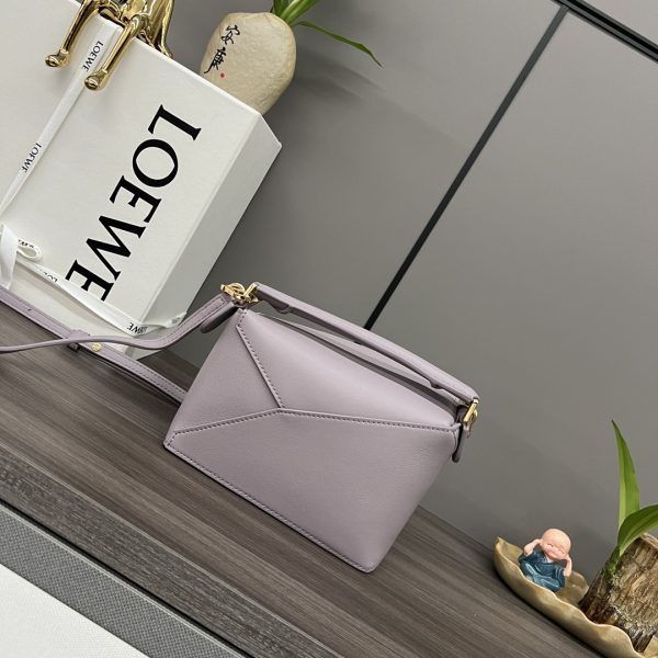 Loewe new cow leather mini Puzzle handbag S - Image 3