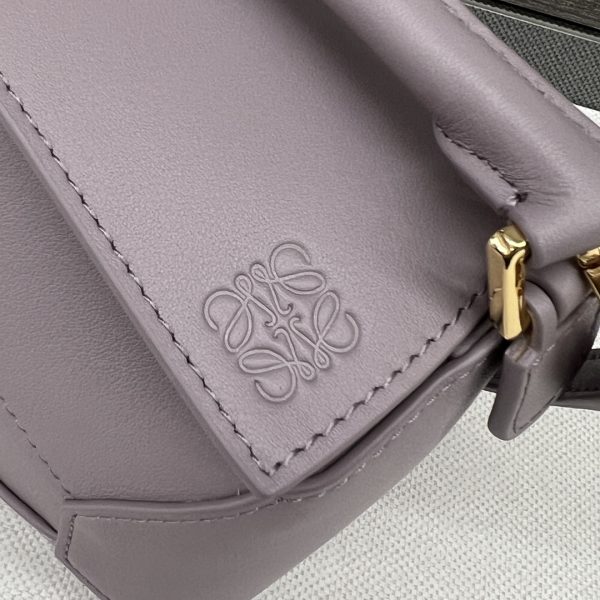 Loewe new cow leather mini Puzzle handbag S - Image 5