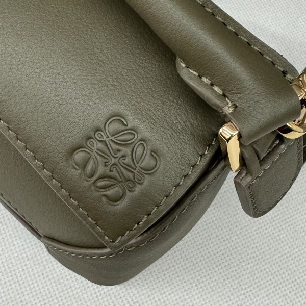 Loewe new cow leather mini Puzzle handbag SSS - Image 6