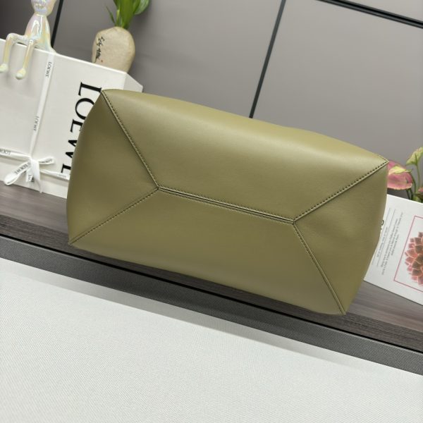 Loewe Large Puzzle Fold Bag in Shiny Calfskin - Image 4