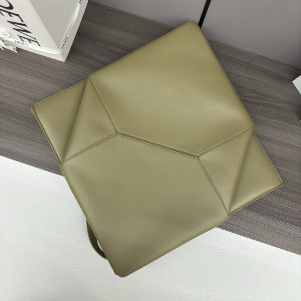 Loewe Large Puzzle Fold Bag in Shiny Calfskin - Image 7