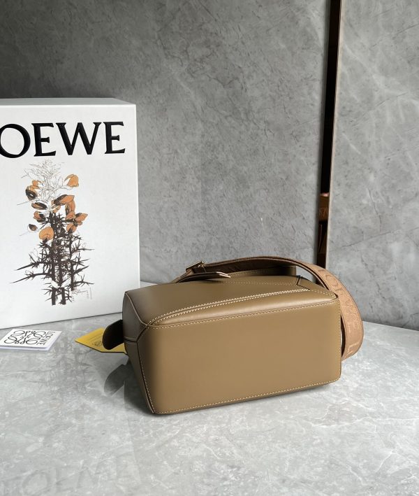 Loewe puzzle satin leather Anagram embroidered shoulder strap B - Image 4