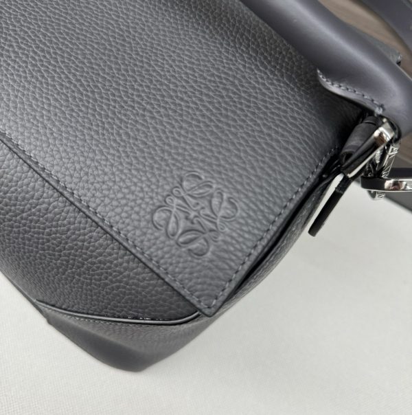 Loewe Large Puzzle Edge Bag in Grained Calfskin B - Image 6
