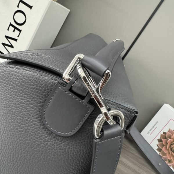 Loewe Large Puzzle Edge Bag in Grained Calfskin B - Image 7