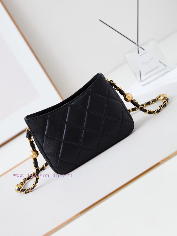 Chanel Bag There is something about 24B pearl. sisters have avoided autumn and winter, but a r42b5lyz - Image 6