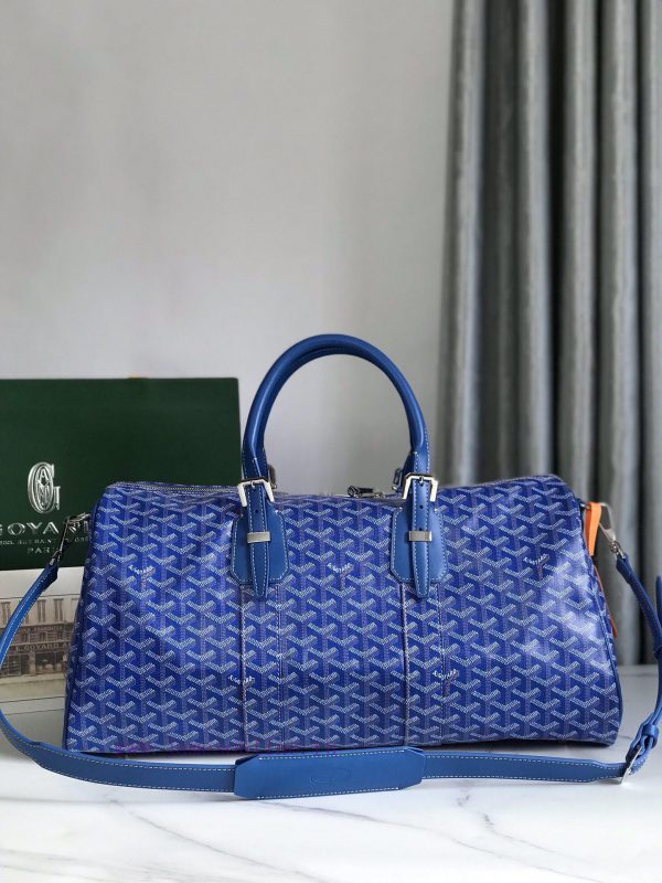? The Boston45 travel bag is made of Goyardine cotton linen canvas and Servon calf leather, p78f3blq