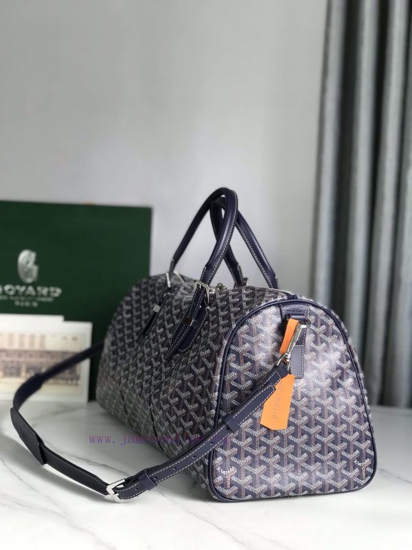 ? The Boston45 travel bag is made of Goyardine cotton linen canvas and Servon calf leather vru7gvxo - Image 5