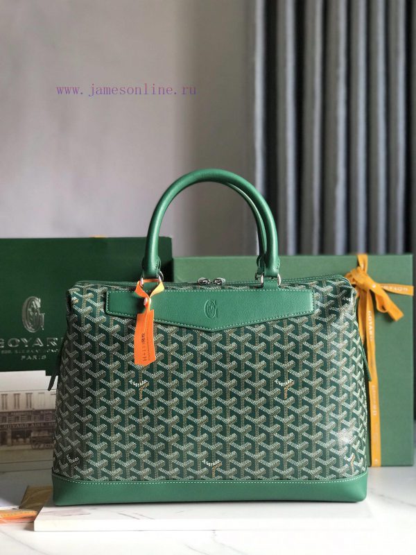 The CisaLoro Pianain briefcase adheres to the timeless elegance and exquisite craftsmanship vva3bmrb