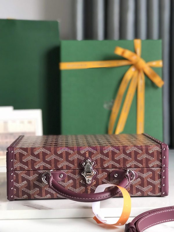 The Grand H ô tel luggage | | | is a pocket sized version of the luggage series, serving as qhig9rh5 - Image 4