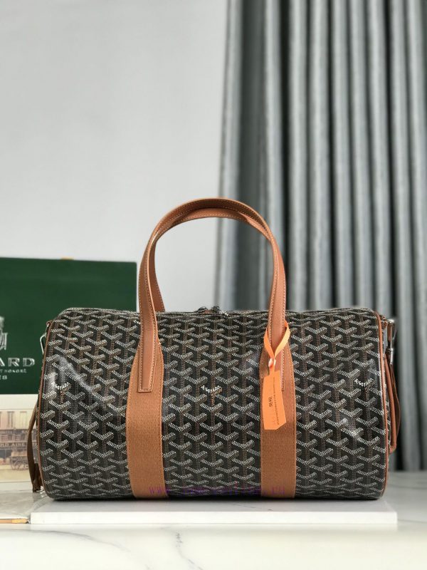 The Goyard Barrel 40 sports travel bag, with a size of 40cm, is more suitable for daily use tgjm0wgw