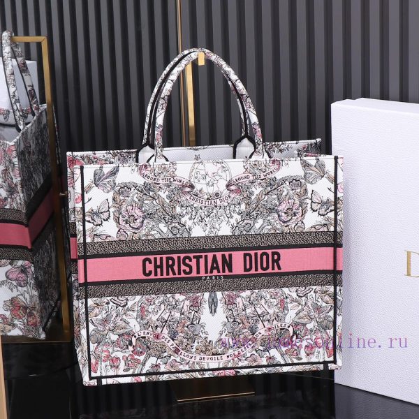 Large size spot goodsTote's latest butterfly series ?, The Dior shopping bag is elegant and 8165mhaq