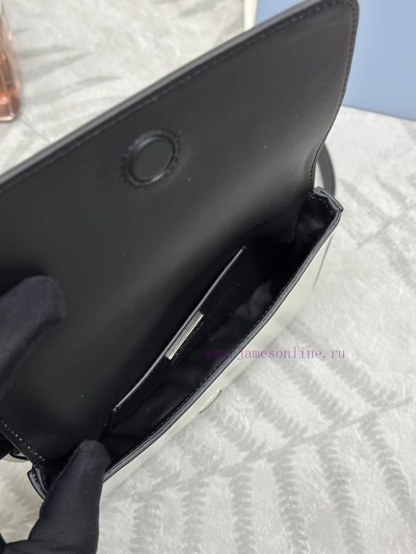 (Paired version complete packaging, customized), the new 2023 shiny leather phone bag 2VD061k6rugy21 - Image 6