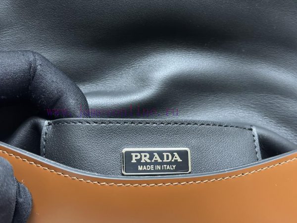 (Paired version complete packaging, customized), the new 2023 shiny leather phone bag 2VD061dzk1iaa1 - Image 10