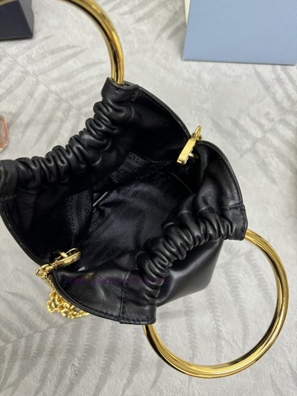 , (complete set of paired packaging, customized), new bucket bag 1BC227 sheepskinThis mini b0874akvm - Image 9