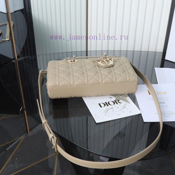 Original factory grade D-Joy medium size milk tea color in stockThe all-new D-joy is making v4ke2rk0 - Image 9