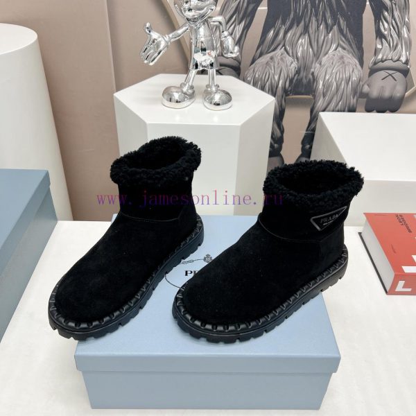 Top tierPrada 23vs Autumn/Winter Latest Explosive SeriesRound headed triangular snow bootsNunyzyq3ht - Image 4