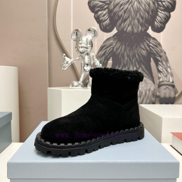 Top tierPrada 23vs Autumn/Winter Latest Explosive SeriesRound headed triangular snow bootsNunyzyq3ht - Image 7