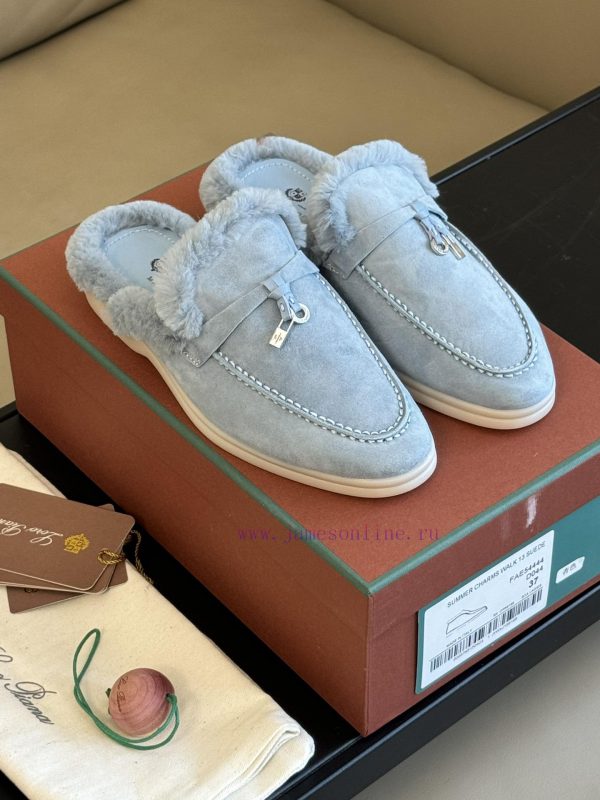 Top version logo pian... a classic fur shoe new color schemeThe price of cabinets has increa5crs00rb - Image 3