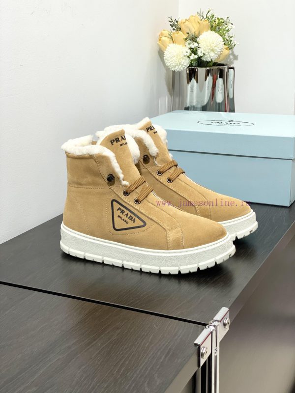 .  Prada Thick soled Sports Wool ShoesThe original customized frosted cowhide upper is made 7ydqi2mw