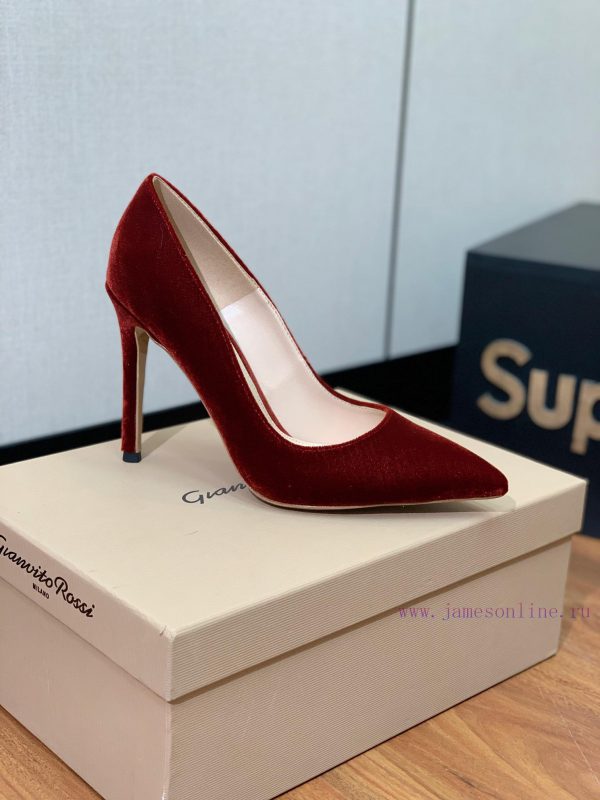 Gianvit Ross classic single shoe. This shoe is full of femininity at first glance, and thosedj6d81rz - Image 5
