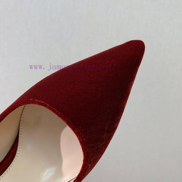 Gianvit Ross classic single shoe. This shoe is full of femininity at first glance, and thosedj6d81rz - Image 9