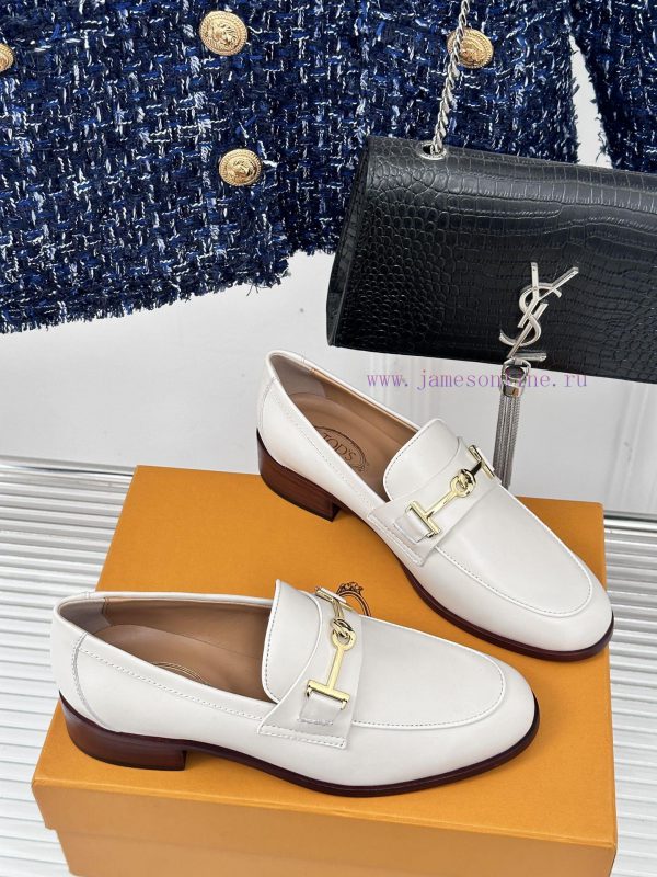 Tods Classic Coarse Heel Horseneck BuckleLefu shoesSignature T-shaped buckle, simple and exq6mez66h4 - Image 4