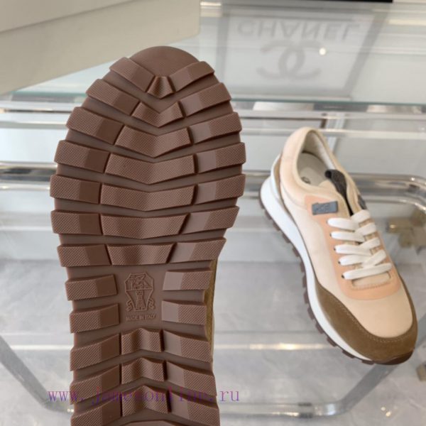 Brunello Cucinelli's new casual shoes are top-notch and super popular. You can buy them with5sa1nxl6 - Image 10