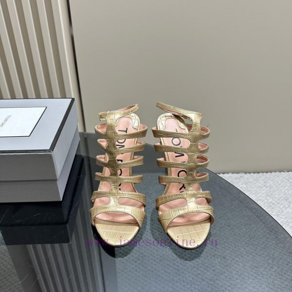 The mostIns hot series, Tomford metal texture decoration with empty high heels2024 Milan Fasnc7d5rkm - Image 3